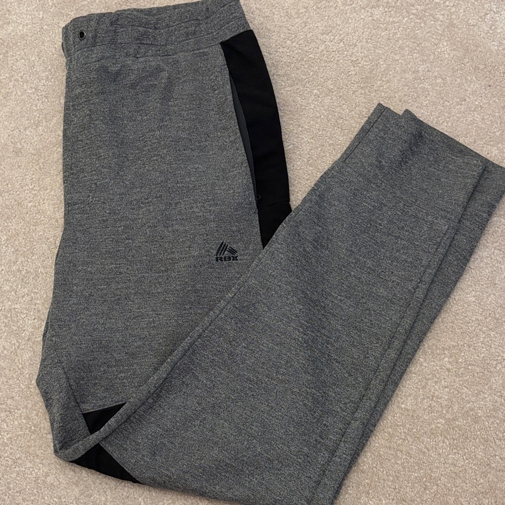 RBK Men's Gray and Black Joggers